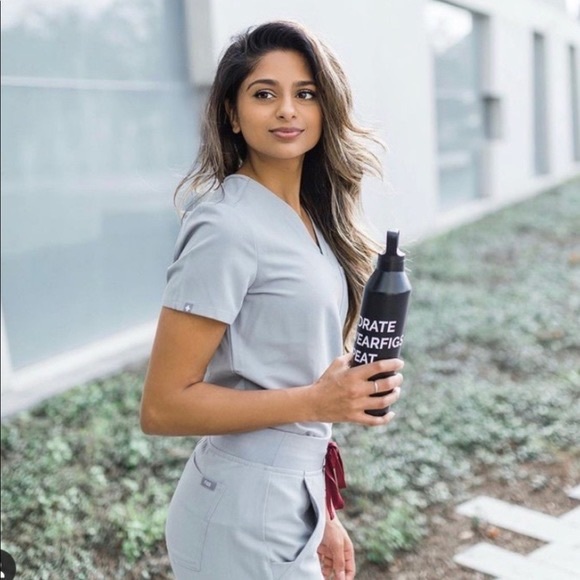 Figs Other - FIGS set